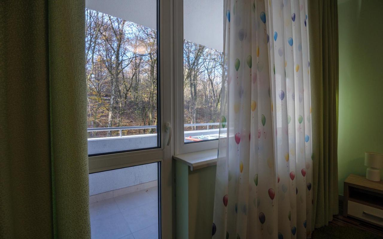 Colored Balloons - 3 Bedrooms, 3 Bathrooms, Equipped Large Apartments Lviv Kültér fotó