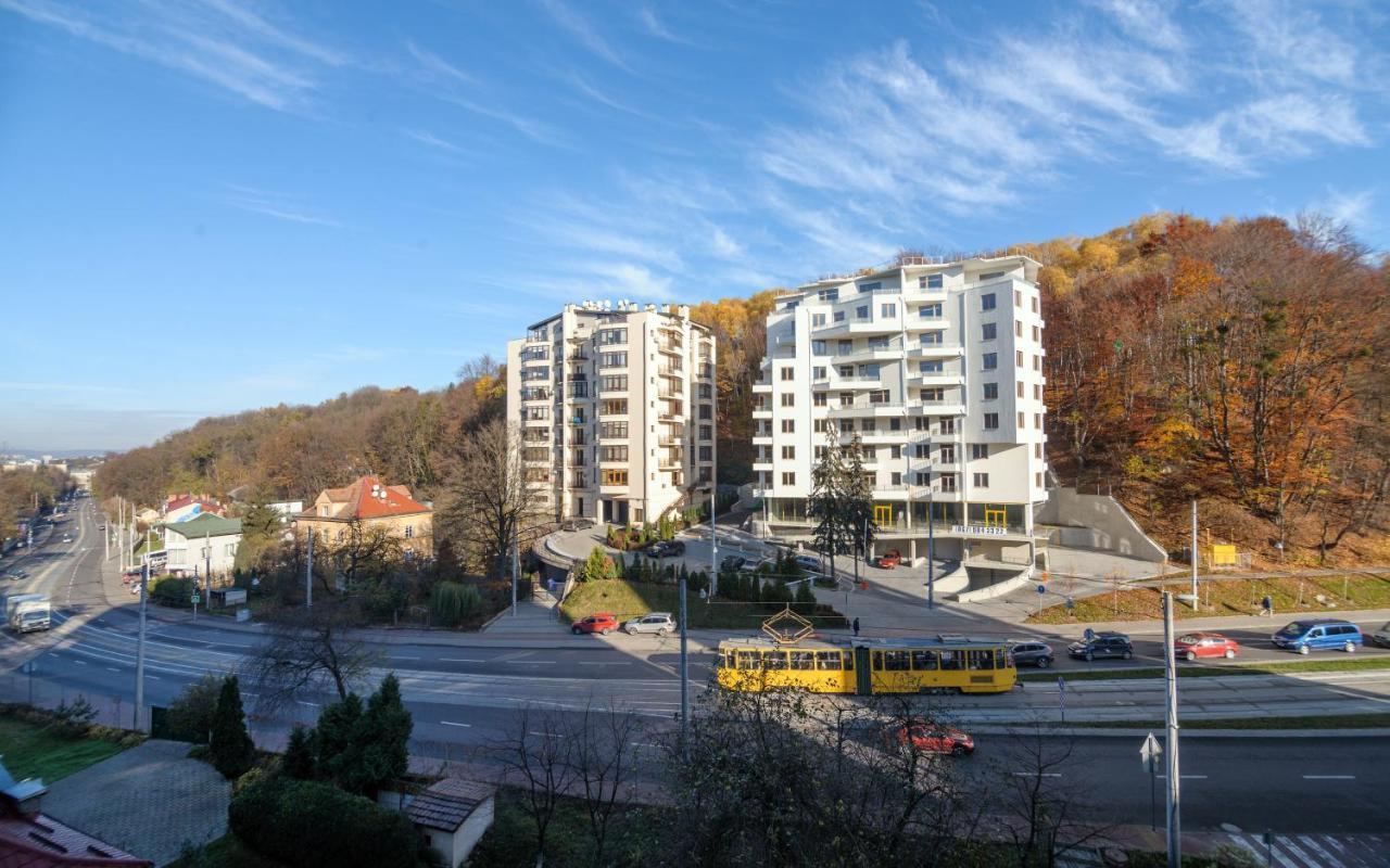 Colored Balloons - 3 Bedrooms, 3 Bathrooms, Equipped Large Apartments Lviv Kültér fotó