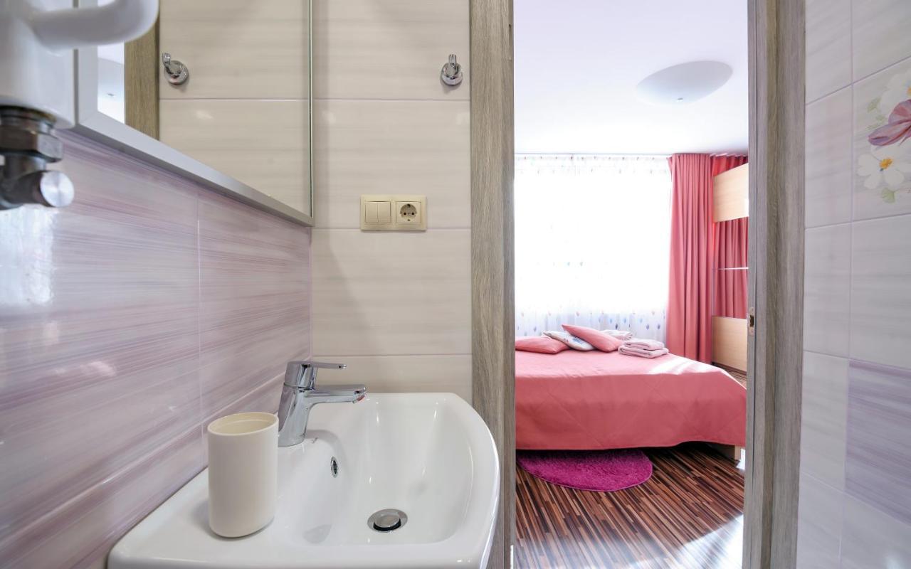 Colored Balloons - 3 Bedrooms, 3 Bathrooms, Equipped Large Apartments Lviv Kültér fotó